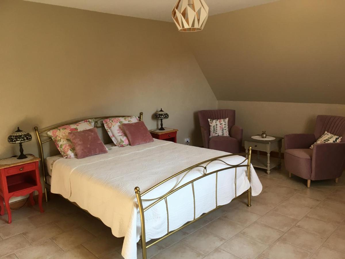 Bed and Breakfast Chez Bernadette Et Victor Vitrac  Exterior foto